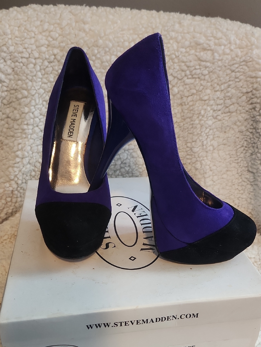 Steve Madden Purple and Black Suede Pointed-Toe Pumps